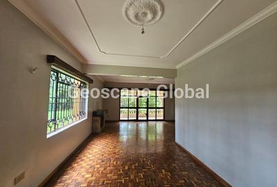 5 Bed House with En Suite in Nyari - 4