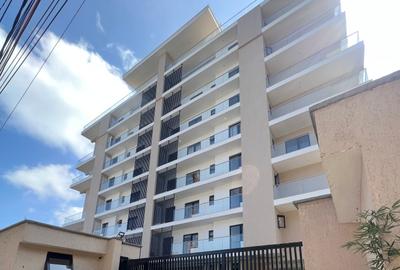 3 Bed Apartment with En Suite at Lavington