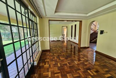 4 Bed House with En Suite in Runda - 3