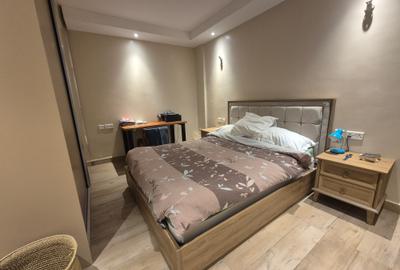 1 Bed Apartment with En Suite at 4Th Parklands Avenue - 3