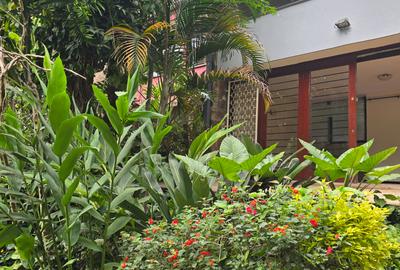 4 Bed Townhouse with En Suite in Kilimani - 3