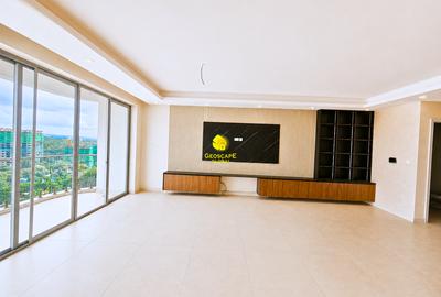 4 Bed Apartment with En Suite in Westlands Area