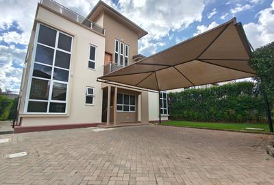 4 Bed House with Swimming Pool in Runda - 2