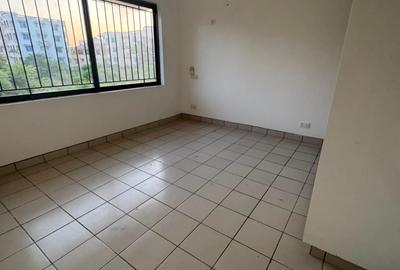 3 Bed Apartment with Borehole at Links Road - 4