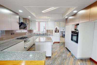 5 Bed Apartment with En Suite at General Mathenge - 4