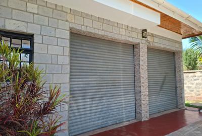 6 Bed House with En Suite in Karen - 4