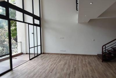 3 Bed Apartment with En Suite in Riverside - 3