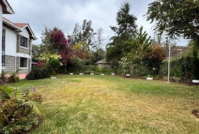 5 Bed Townhouse at Near Galleria Mall - 3