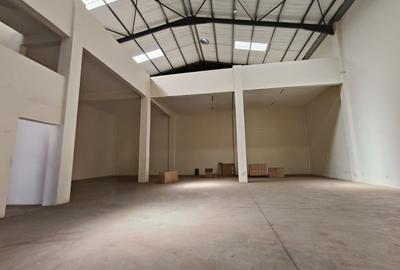 5,940 ft² Warehouse with Service Charge Included in Ruaraka