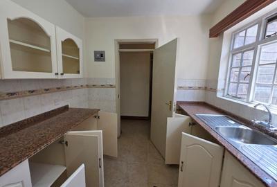 1 Bed Apartment with En Suite at Riverside Lane - 3