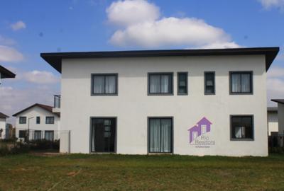 4 Bed Townhouse with En Suite at Masai Lodge