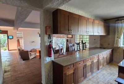3 Bed House with En Suite at Spring Valley - 2