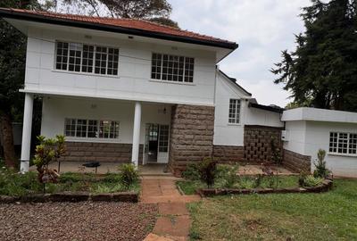 3 Bed House with En Suite at Lavington Green - 3