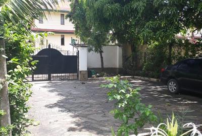 5 Bed Villa in Kizingo - 2
