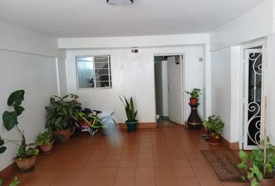 2 Bed Townhouse with En Suite in Rhapta Road - 3