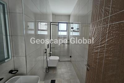3 Bed Apartment with En Suite in Brookside - 3