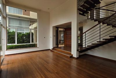 4 Bed Townhouse with En Suite at Lavington Green