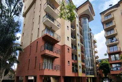3 Bed Apartment with En Suite in Kilimani