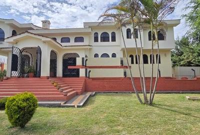 Commercial Property with Service Charge Included in Gigiri - 2