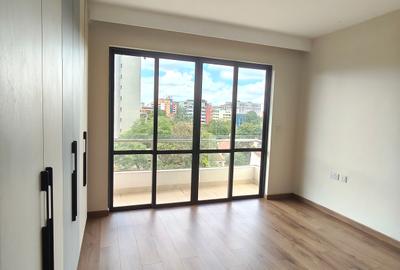 3 Bed Apartment with En Suite at Westlands - 4