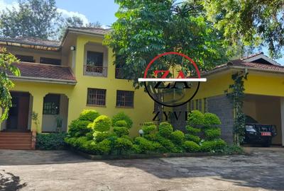 5 Bed House with En Suite at Runda - 2