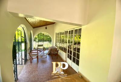 4 Bed House with En Suite in Loresho - 4