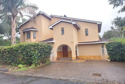 4 Bed Townhouse with En Suite at Lavington Villas - 2