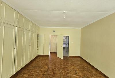 4 Bed House with En Suite in Kitisuru - 2