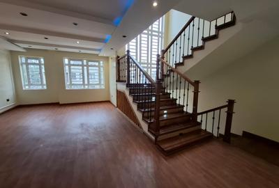 5 Bed Townhouse at Kigwa Road - 4