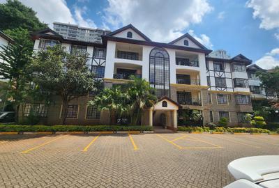 3 Bed Apartment with En Suite at Valley Arcade