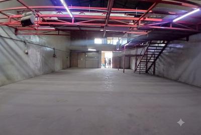 4,500 ft² Warehouse with Parking in Mombasa Road