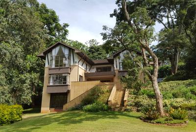 5 Bed Villa with En Suite at Off Rosslyn Lone Tree Estate Rd - 2