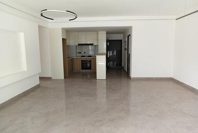 2 Bed Apartment with En Suite in Lavington