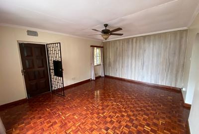 5 Bed House with Staff Quarters in Nyari - 3
