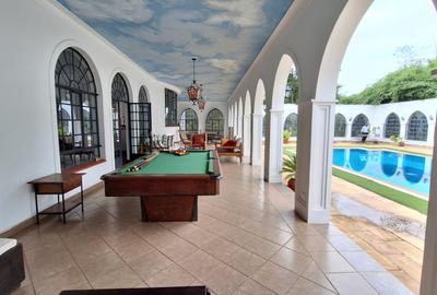 4 Bed House with En Suite in Nyari - 2