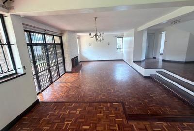 5 Bed House with En Suite in Gigiri - 2