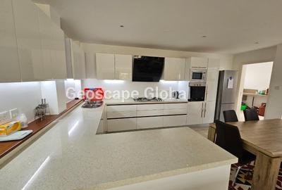 Furnished 3 Bed Apartment with En Suite in Westlands Area - 2