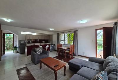 Furnished 1 Bed Apartment with En Suite at Mimosa Close - 2