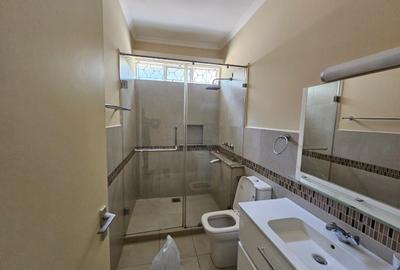 4 Bed House with En Suite in Kitisuru - 2