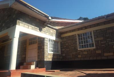 4 Bed House with En Suite in Ngong - 2