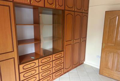 4 Bed Townhouse with En Suite at Matundu Lane - 4