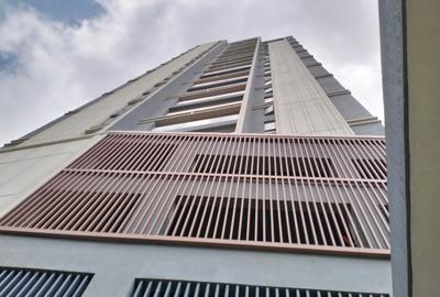 1 Bed Apartment with En Suite in Riverside