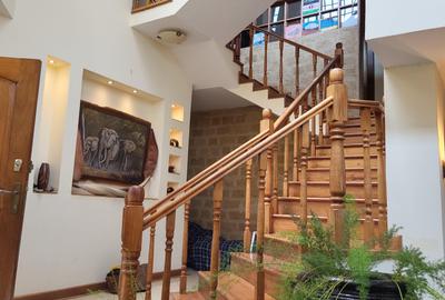 4 Bed Townhouse with En Suite in Spring Valley - 4