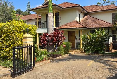4 Bed Townhouse with En Suite in Loresho - 2