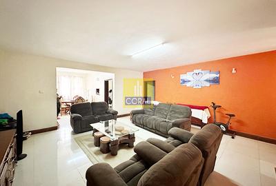 3 Bed Apartment with En Suite in Parklands - 3