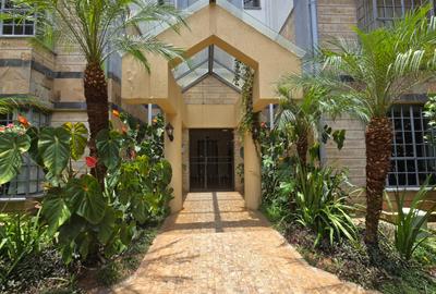 4 Bed Apartment with En Suite at Mogotio Road