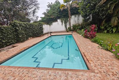 4 Bed Townhouse with En Suite in Thigiri - 4