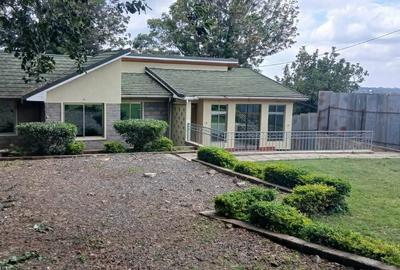 3 Bed Townhouse with En Suite in Karen - 2