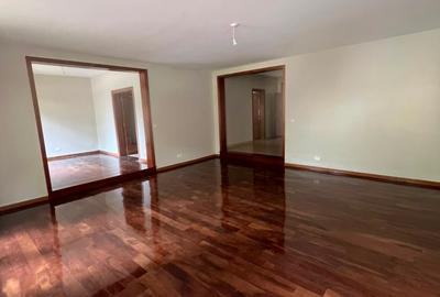 5 Bed Townhouse with Staff Quarters in Lavington - 3
