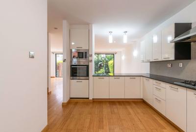 4 Bed Townhouse at Garden City - 3
